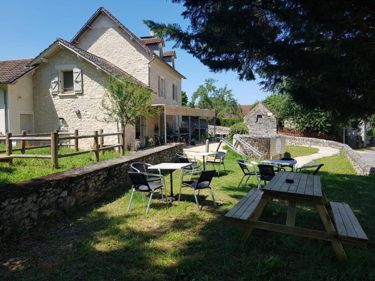 Auberge De Carlucet Екстер'єр фото