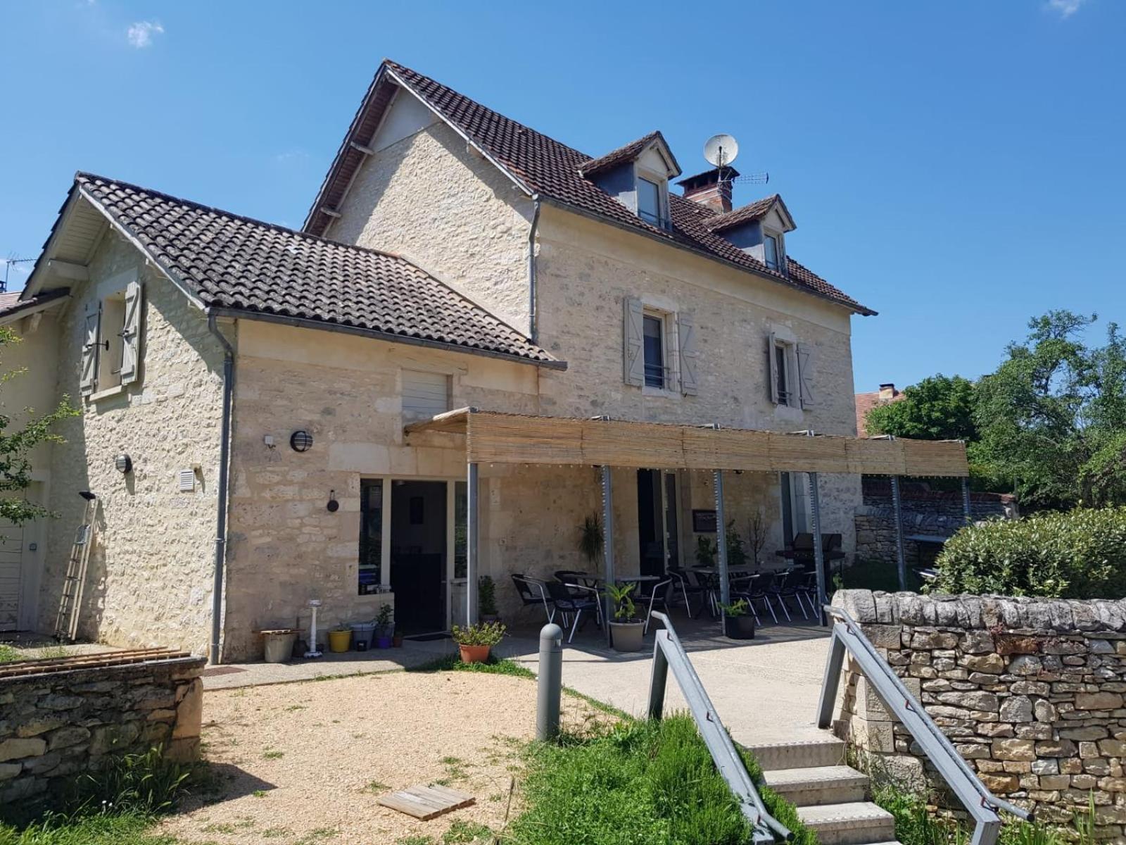 Auberge De Carlucet Екстер'єр фото